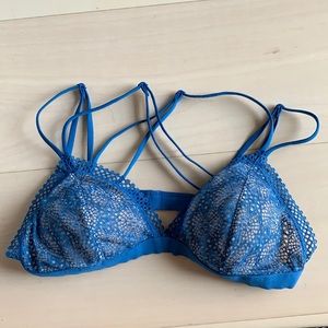 NWOT Victoria’s Secret Bralette Size L